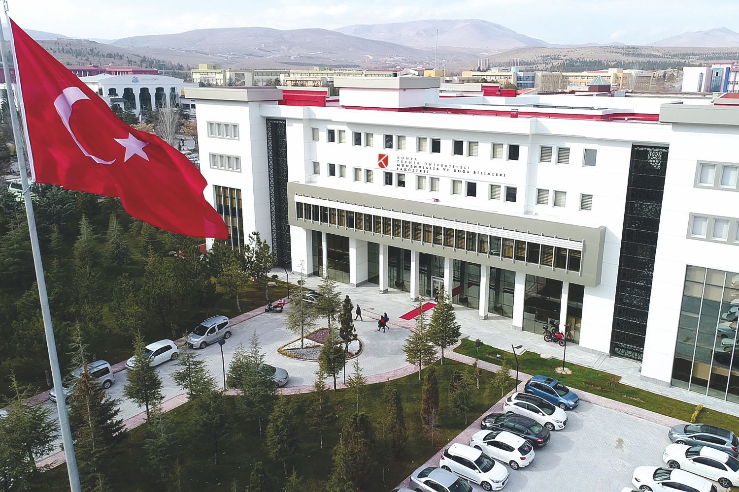 Konya Teknik Üniversitesi, Nitelikli Öğretim Üyelerini Arıyor